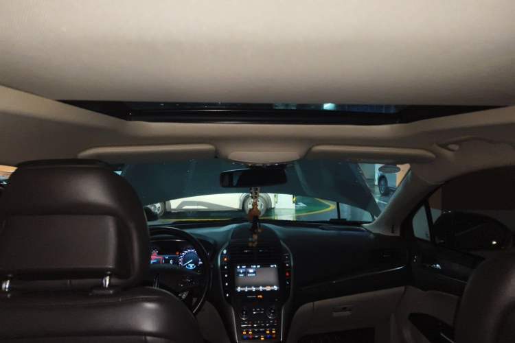 Used Lincoln MKC 2017 2.0T Four-Wheel Drive Zunya Edition Headliner