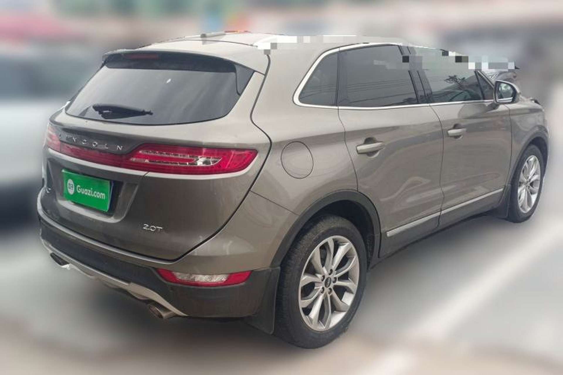 Used Lincoln MKC 2017 2.0T Two-Wheel-Drive Luxury Edition Rear Right 45 Deg