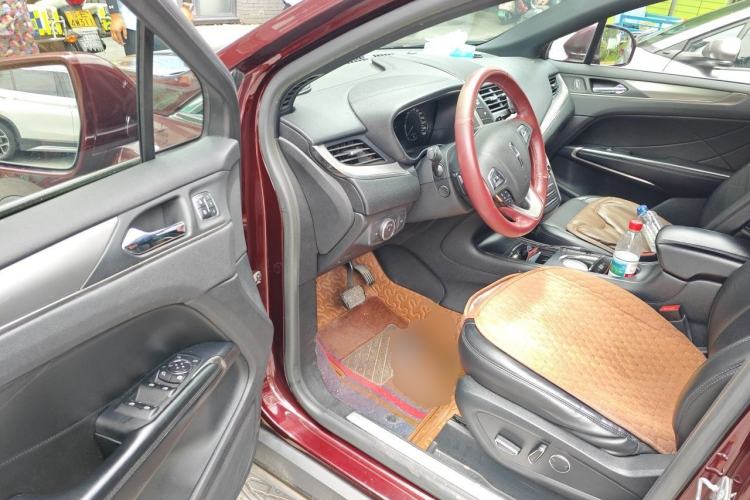 Used Lincoln MKC 2017 2.0T Two-Wheel Drive Deluxe Edition Driver Seat