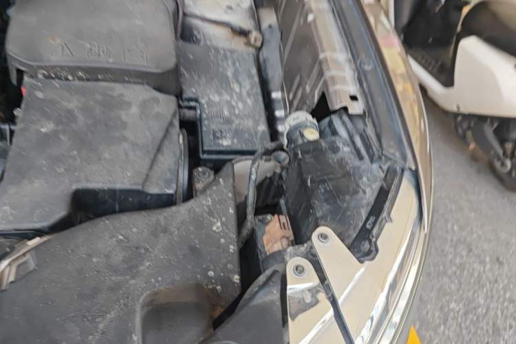 Used Lincoln MKC 2017 2.0T Two-Wheel Drive Zunyue Edition Engine Bay Left