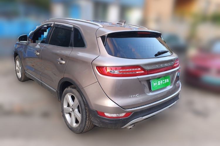 Used Lincoln MKC 2017 2.0T Two-Wheel Drive Deluxe Edition Rear Left 45 Deg