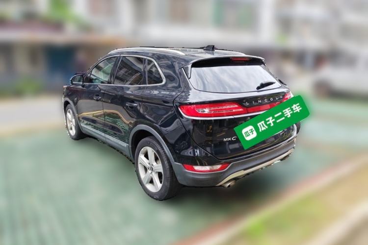 Used Lincoln MKC 2017 2.0T Two-Wheel Drive Deluxe Edition Rear Left 45 Deg