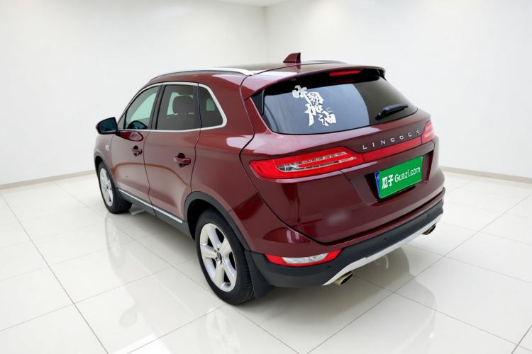 Used Lincoln MKC 2017 2.0T Two-Wheel Drive Deluxe Edition Rear Left 45 Deg