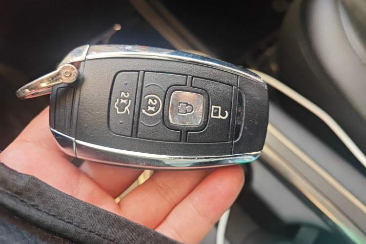 Used Lincoln MKC 2017 2.0T Two-Wheel Drive Zunyue Edition Vehicle Key