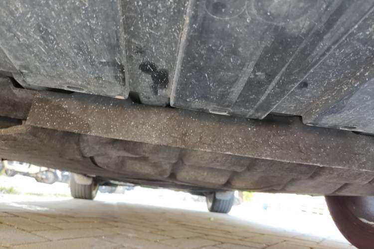 Used Lincoln MKC 2017 2.0T Two-Wheel Drive Deluxe Edition Chassis Front