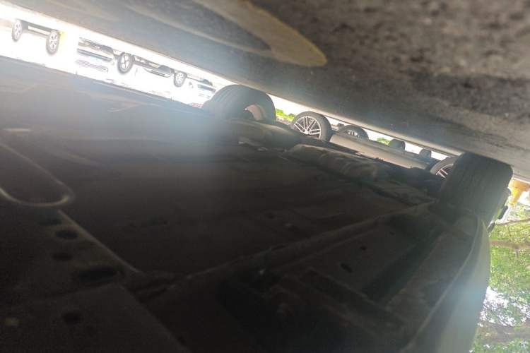 Used Lincoln MKC 2017 2.0T Two-Wheel Drive Deluxe Edition Chassis Front Right