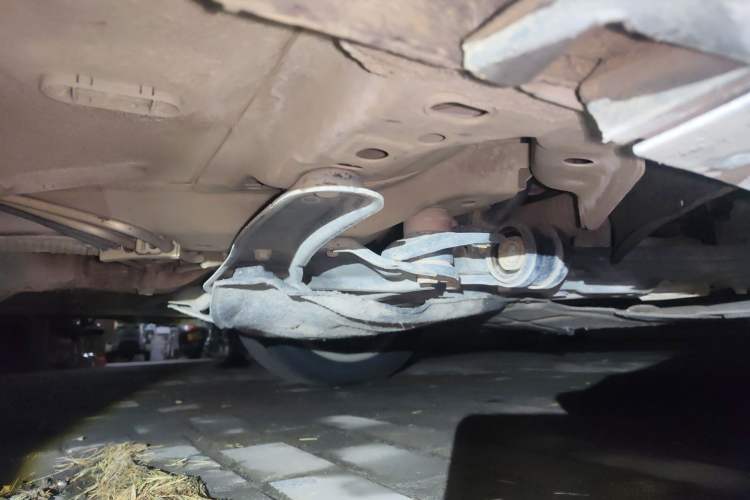 Used Lincoln MKC 2017 2.0T Two-Wheel Drive Deluxe Edition Chassis Front Right