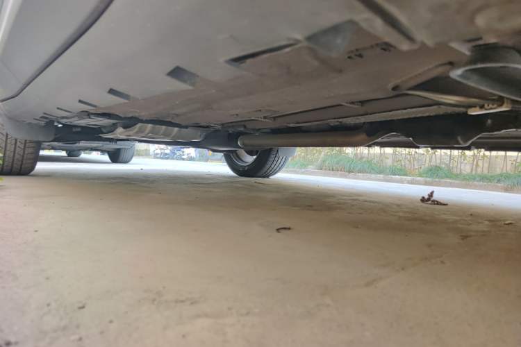 Used Lincoln MKC 2017 2.0T Two-Wheel-Drive Luxury Edition Chassis Front Right