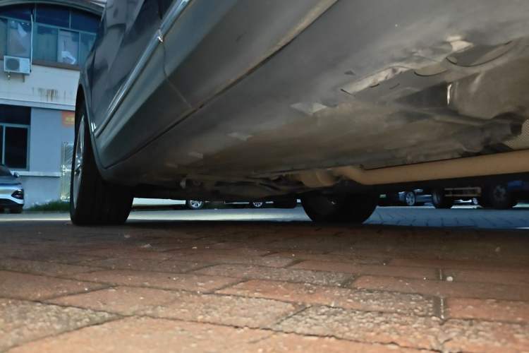 Used Lincoln MKC 2017 2.0T Two-Wheel Drive Deluxe Edition Chassis Rear Left