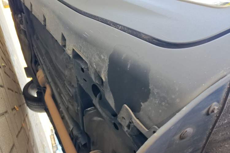 Used Lincoln MKC 2017 2.0T Two-Wheel Drive Deluxe Edition Chassis Rear Left
