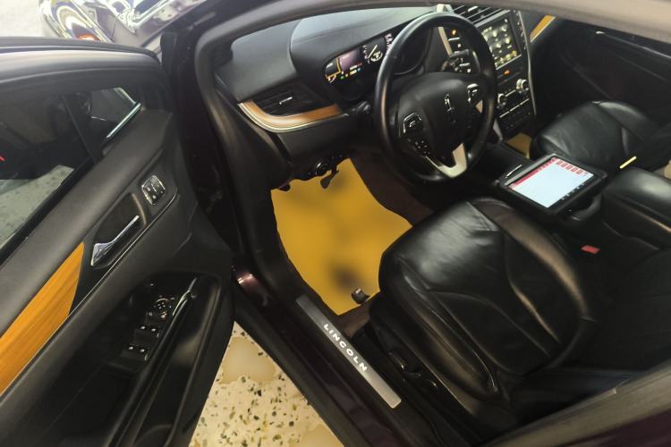 Used Lincoln MKC 2017 2.0T Four-Wheel Drive Zunya Edition Driver Seat