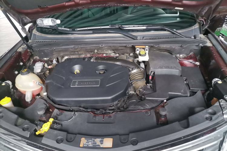 Used Lincoln MKC 2017 2.0T Four-Wheel Drive Zunya Edition Engine Bay