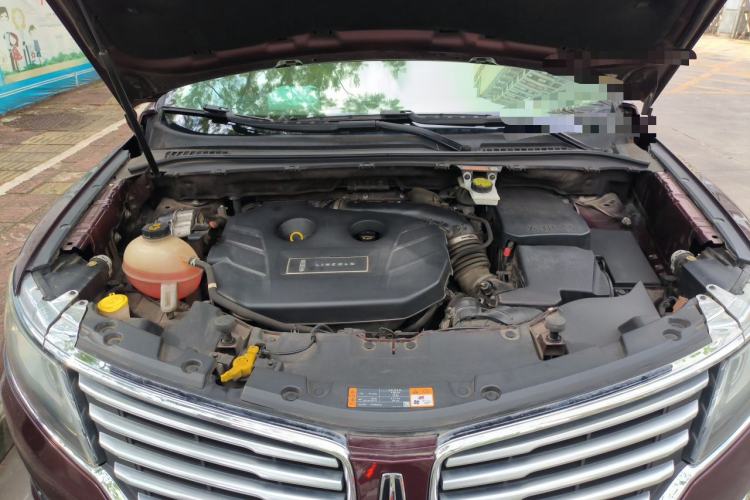 Used Lincoln MKC 2017 2.0T Two-Wheel Drive Zunyue Edition Engine Bay