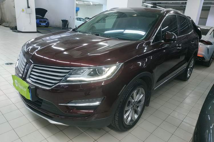 Used Lincoln MKC 2017 2.0T Two-Wheel-Drive Luxury Edition Exterior 3