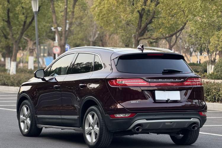 Used Lincoln MKC 2017 2.0T Two-Wheel Drive Deluxe Edition Exterior 3