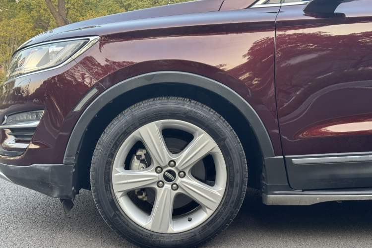 Used Lincoln MKC 2017 2.0T Two-Wheel Drive Deluxe Edition Exterior 5