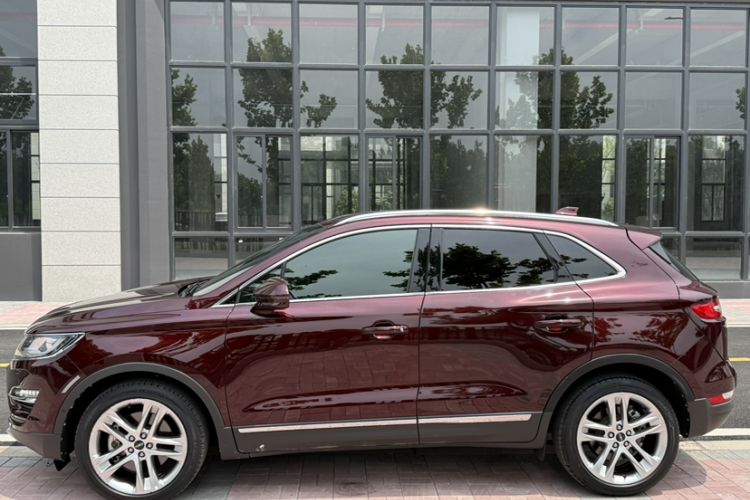 Used Lincoln MKC 2017 2.0T Four-Wheel Drive Prestige Edition Exterior 7