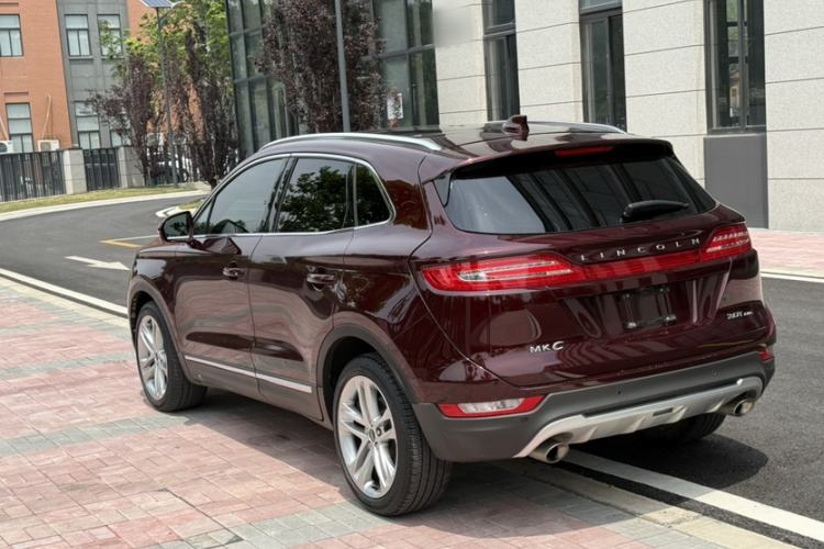 Used Lincoln MKC 2017 2.0T Four-Wheel Drive Prestige Edition Exterior 8
