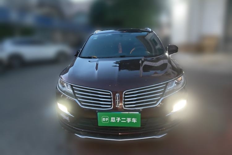 Used Lincoln MKC 2017 2.0T Two-Wheel Drive Deluxe Edition Front
