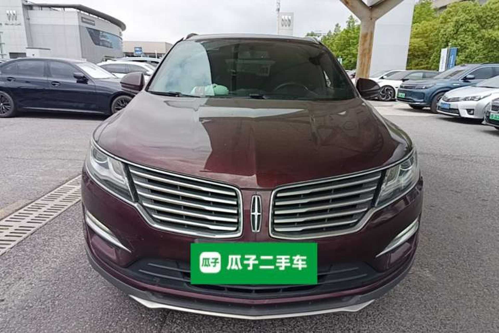 Used Lincoln MKC 2017 2.0T Two-Wheel Drive Deluxe Edition Front