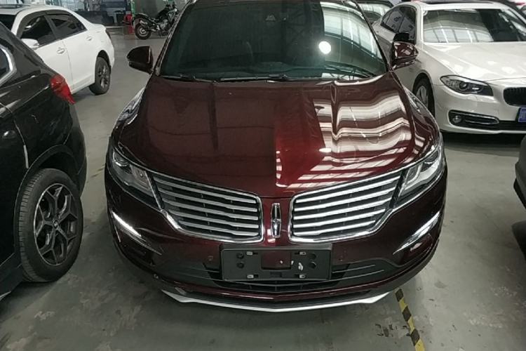 Used Lincoln MKC 2017 2.0T Four-Wheel Drive Prestige Edition Front