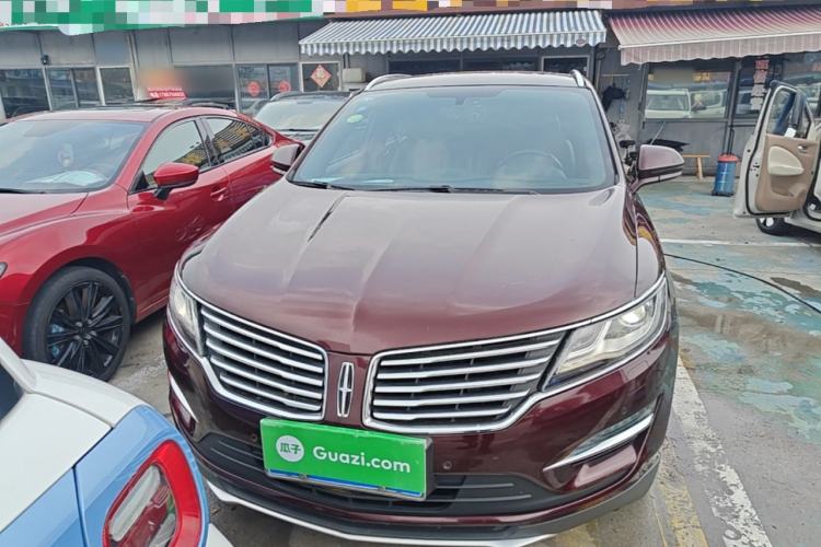 Used Lincoln MKC 2017 2.0T Two-Wheel-Drive Luxury Edition Front