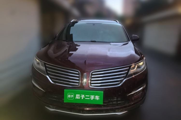 Used Lincoln MKC 2017 2.0T Two-Wheel Drive Deluxe Edition Front