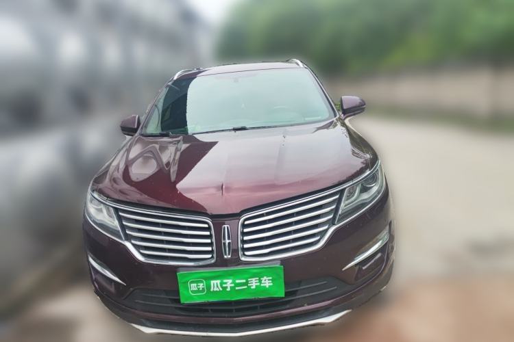 Used Lincoln MKC 2017 2.0T Two-Wheel Drive Deluxe Edition Front