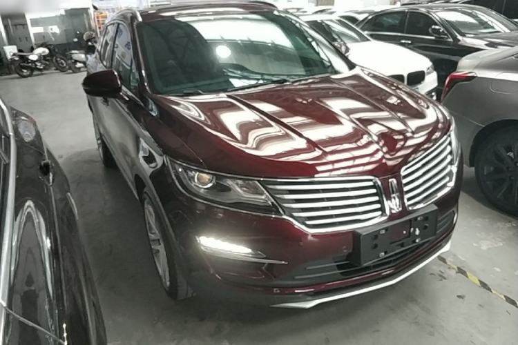 Used Lincoln MKC 2017 2.0T Four-Wheel Drive Prestige Edition Front Right 45 Deg