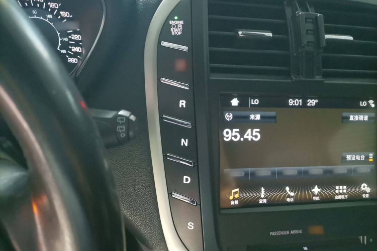 Used Lincoln MKC 2017 2.0T Four-Wheel Drive Zunya Edition Gear Lever