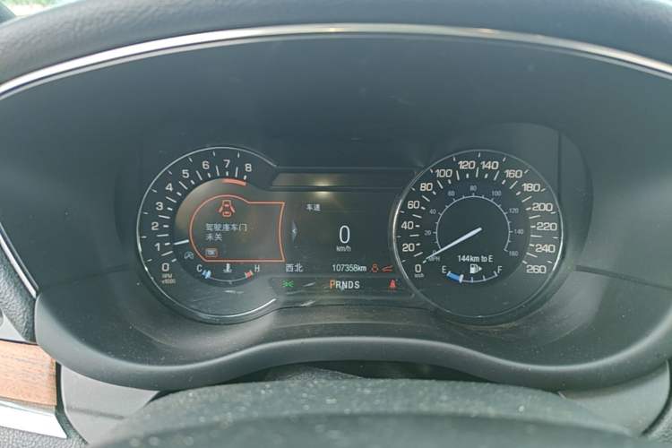 Used Lincoln MKC 2017 2.0T Two-Wheel-Drive Luxury Edition Instrument Cluster