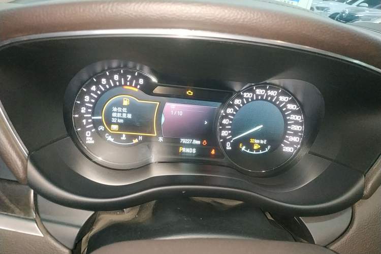 Used Lincoln MKC 2017 2.0T Two-Wheel-Drive Luxury Edition Instrument Cluster