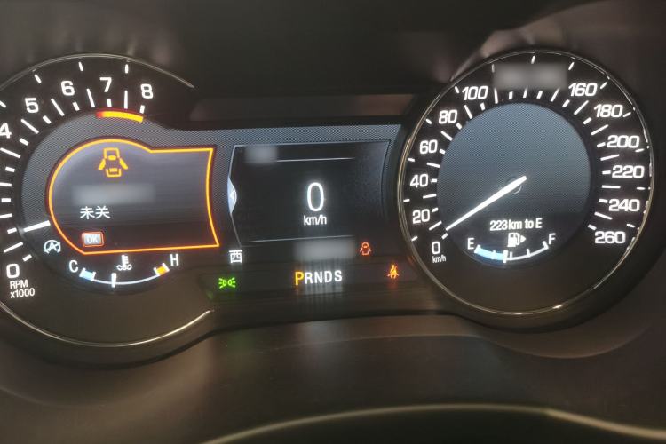 Used Lincoln MKC 2017 2.0T Two-Wheel Drive Deluxe Edition Instrument Cluster