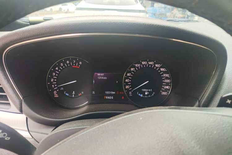 Used Lincoln MKC 2017 2.0T Two-Wheel Drive Deluxe Edition Instrument Cluster