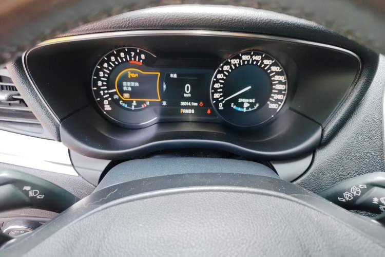 Used Lincoln MKC 2017 2.0T Two-Wheel Drive Deluxe Edition Instrument Cluster