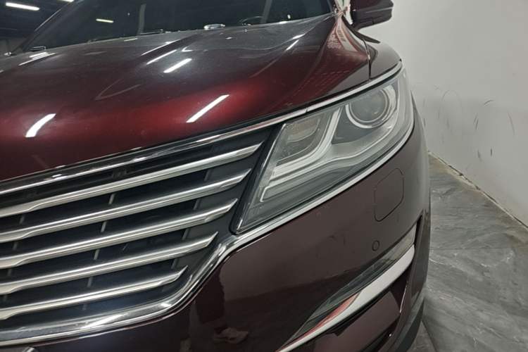 Used Lincoln MKC 2017 2.0T Four-Wheel Drive Zunya Edition Left Front Headlight