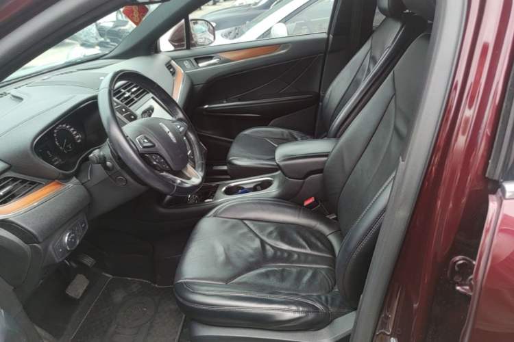 Used Lincoln MKC 2017 2.0T Four-Wheel Drive Zunya Edition Left Front Seat