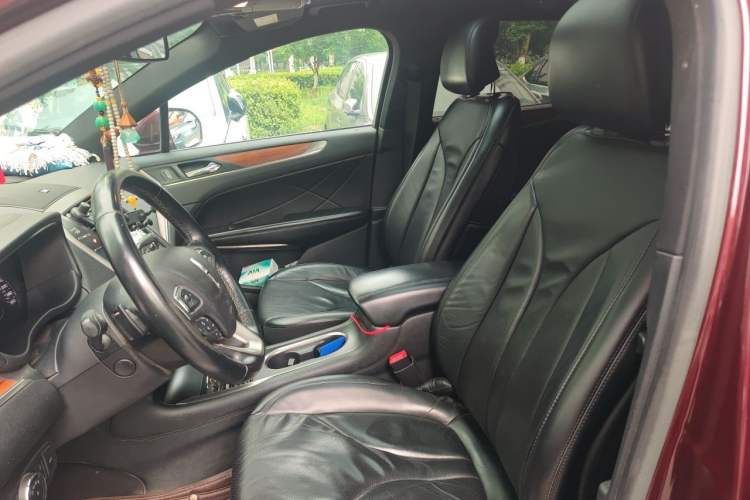 Used Lincoln MKC 2017 2.0T Four-Wheel Drive Zunya Edition Left Front Seat