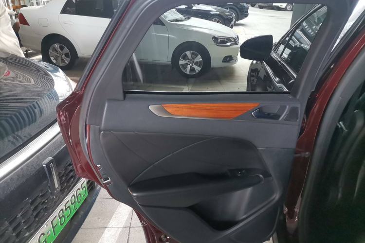 Used Lincoln MKC 2017 2.0T Four-Wheel Drive Zunya Edition Left Rear Door Interior