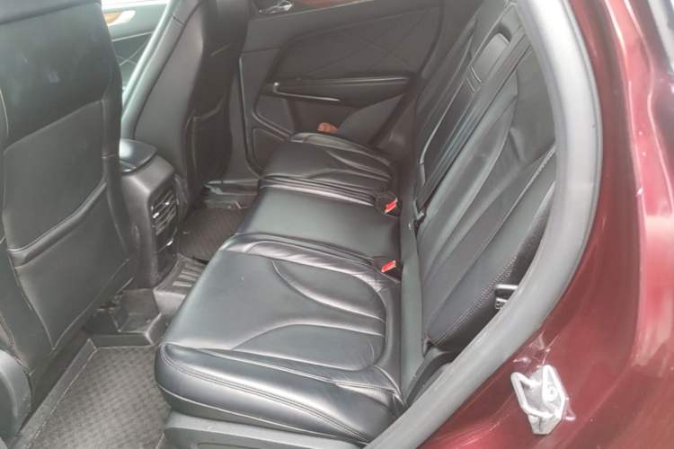 Used Lincoln MKC 2017 2.0T Four-Wheel Drive Zunya Edition Left Rear Seat