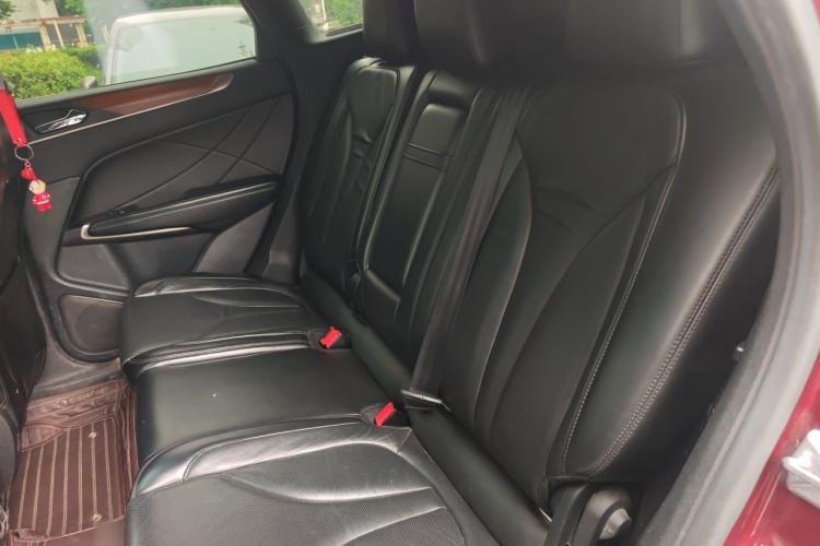 Used Lincoln MKC 2017 2.0T Four-Wheel Drive Zunya Edition Left Rear Seat