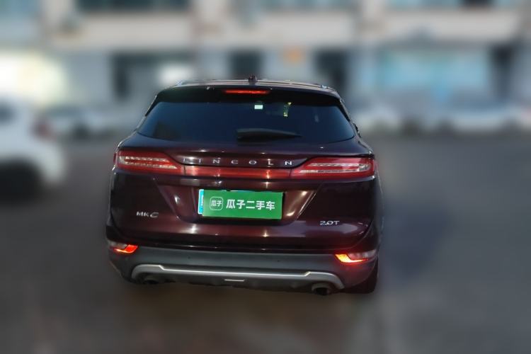 Used Lincoln MKC 2017 2.0T Two-Wheel Drive Deluxe Edition Rear