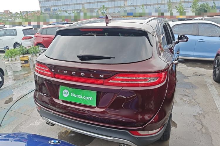 Used Lincoln MKC 2017 2.0T Two-Wheel-Drive Luxury Edition Rear