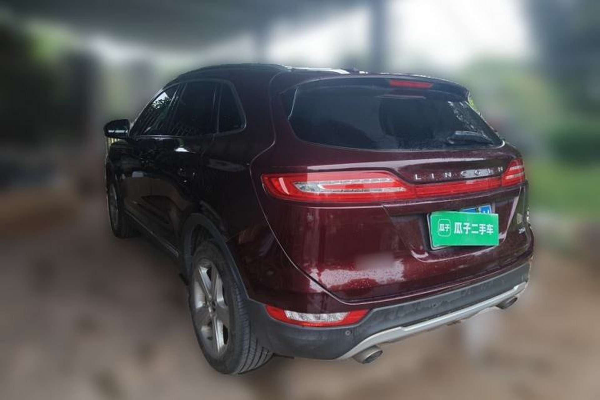 Used Lincoln MKC 2017 2.0T Two-Wheel Drive Deluxe Edition Rear Left 45 Deg