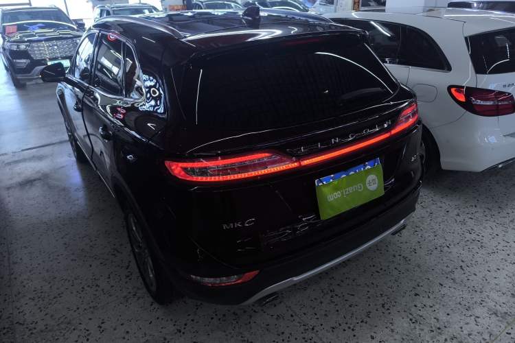 Used Lincoln MKC 2017 2.0T Four-Wheel Drive Zunya Edition Rear Left 45 Deg