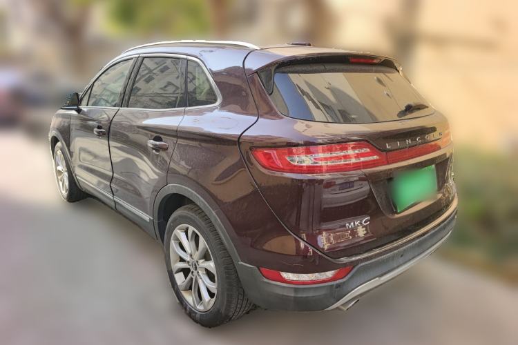 Used Lincoln MKC 2017 2.0T Two-Wheel-Drive Luxury Edition Rear Left 45 Deg
