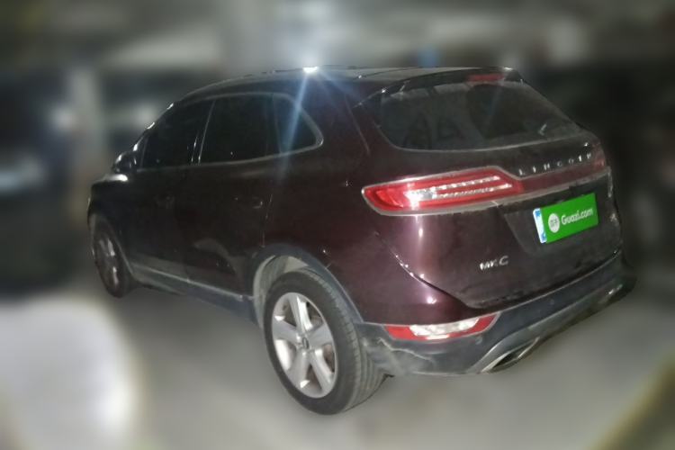 Used Lincoln MKC 2017 2.0T Two-Wheel Drive Deluxe Edition Rear Left 45 Deg