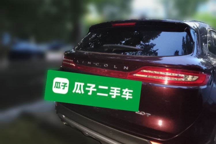 Used Lincoln MKC 2017 2.0T Two-Wheel-Drive Luxury Edition Rear