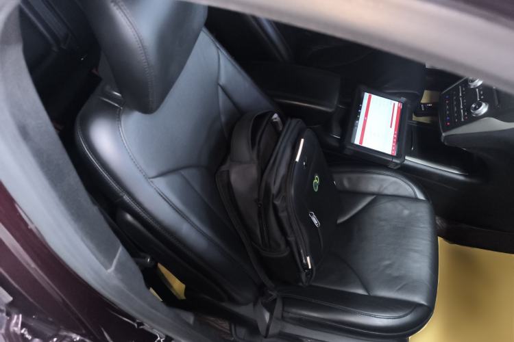 Used Lincoln MKC 2017 2.0T Four-Wheel Drive Zunya Edition Right Front Seat