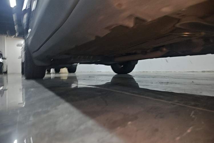 Used Lincoln MKC 2017 2.0T Four-Wheel Drive Zunya Edition Right Side Sill